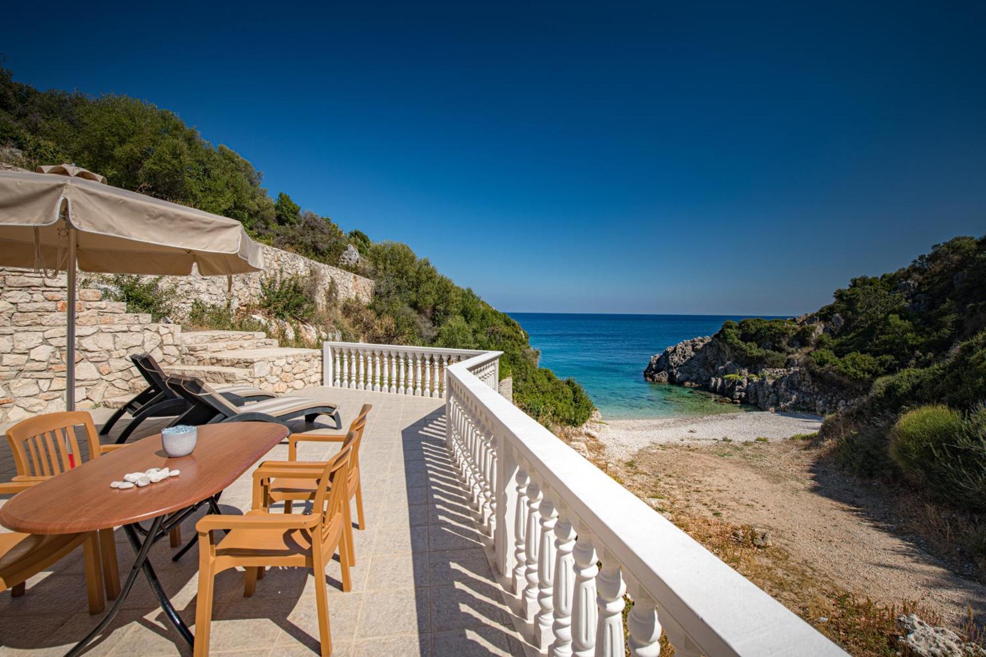 Mikro Nisi & Apartmán Agios Nikolaos (Zakynthos)