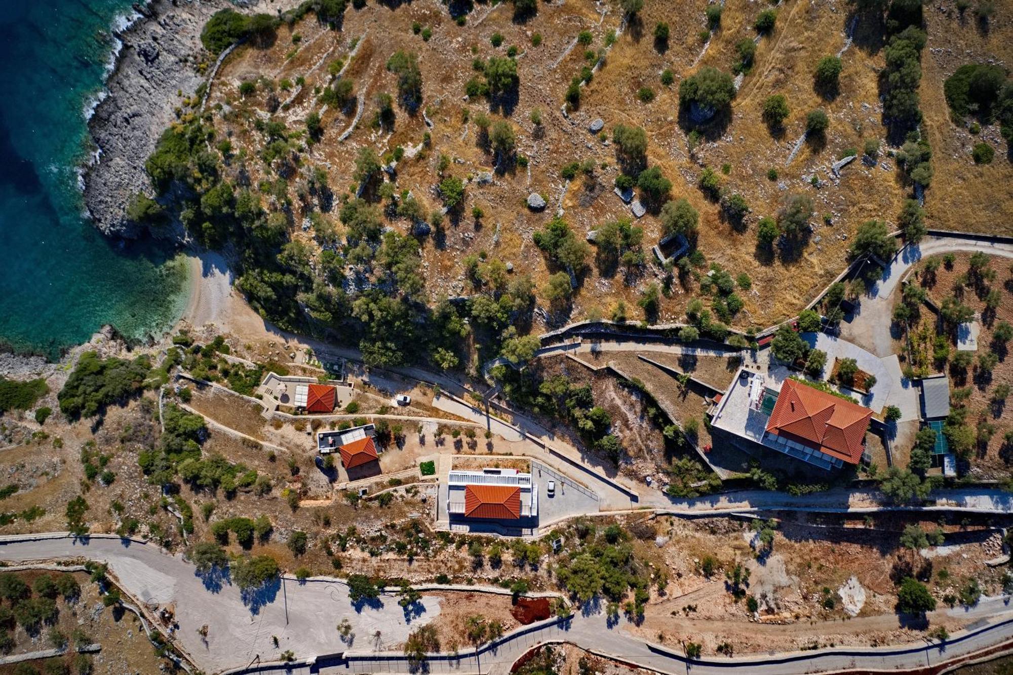 Mikro Nisi & * Agios Nikolaos (Zakynthos)