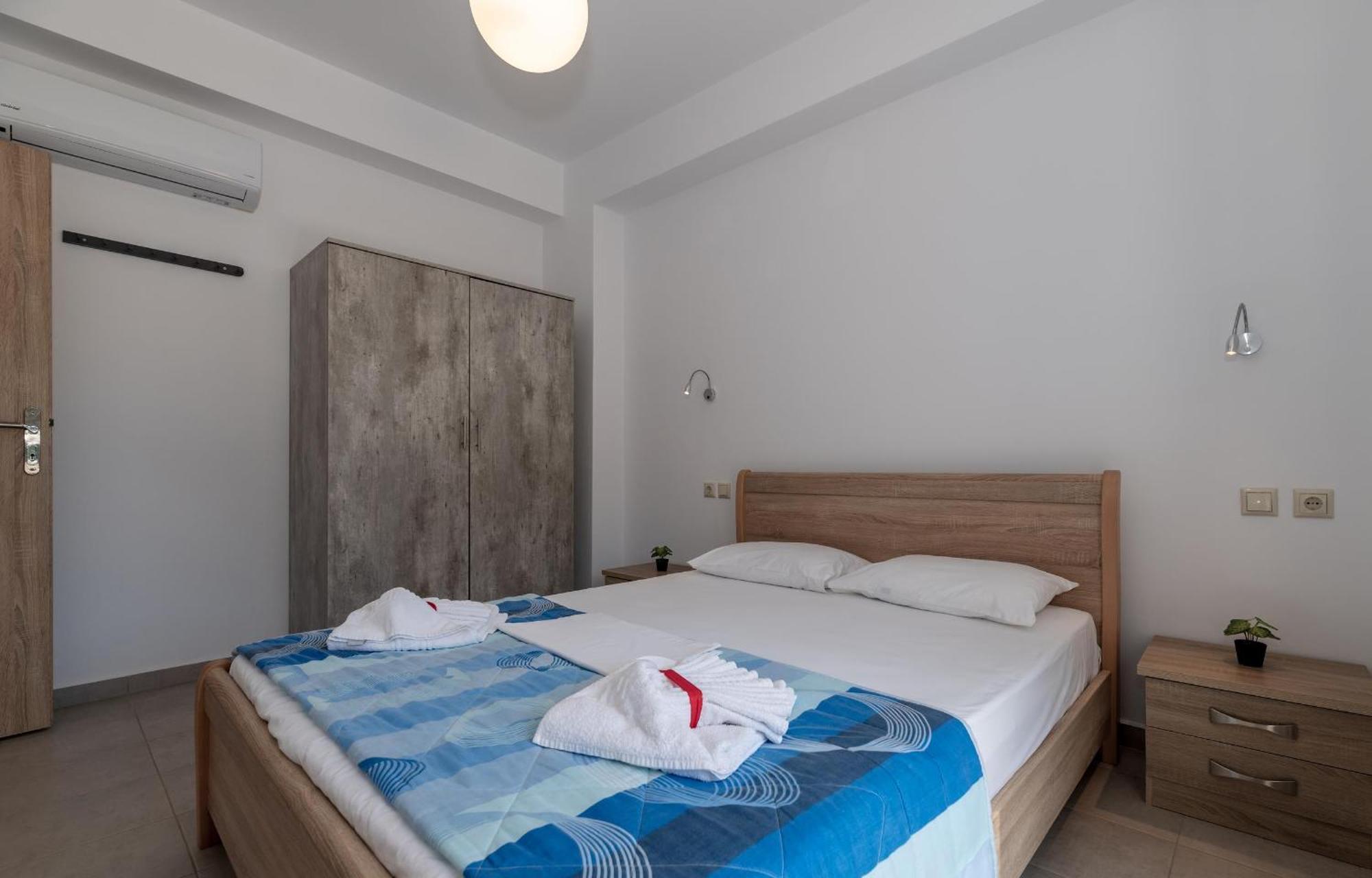 Apartment Mikro Nisi & *