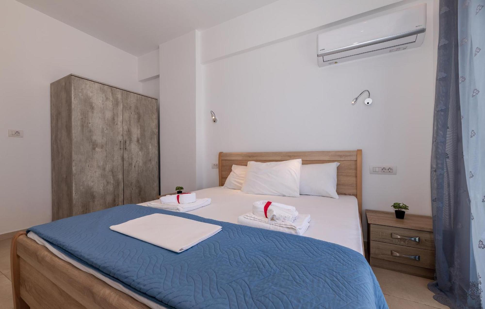 Mikro Nisi & Agios Nikolaos (Zakynthos)